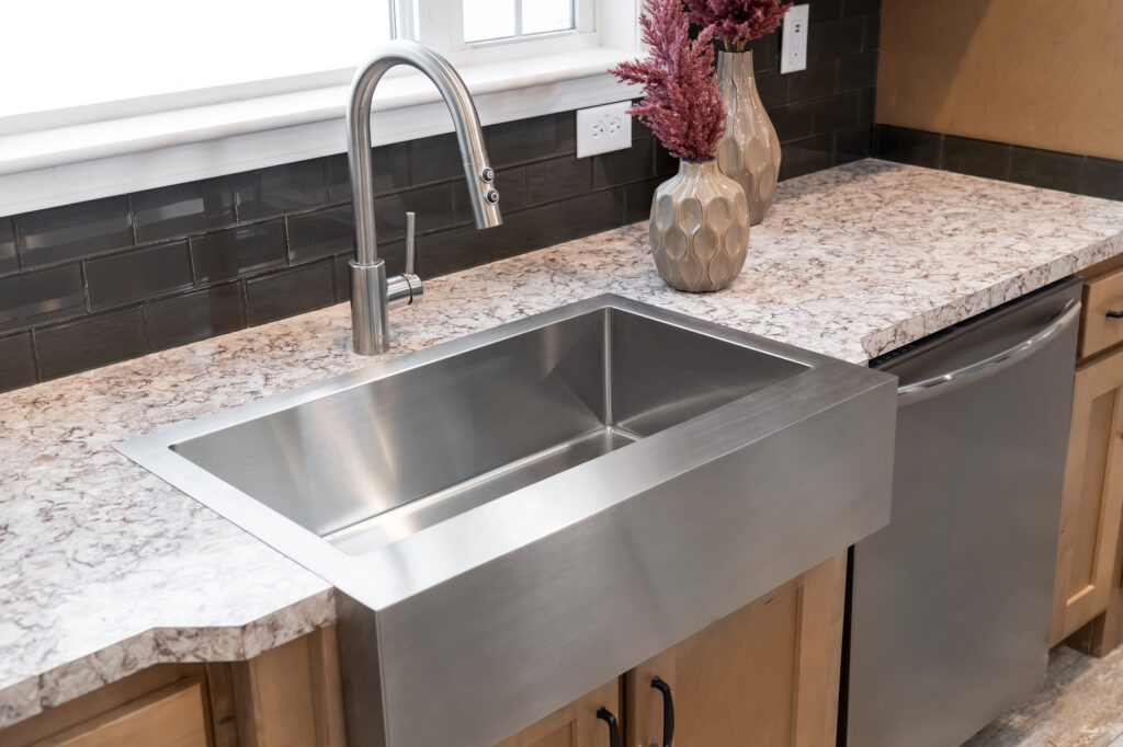 Stainless farmhouse sink